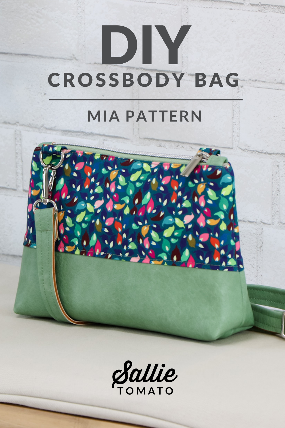 Travel Light, Stay Stylish: Meet the Mia Bag Pattern!