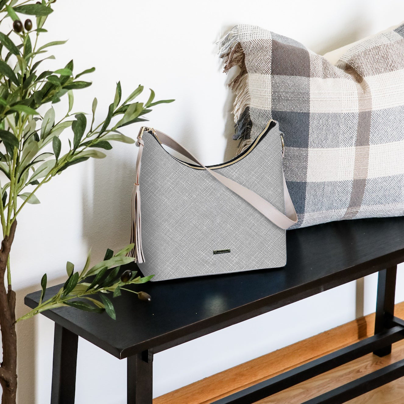 Month 5: Hobo Bag - Making Bags: A Field Guide Kit