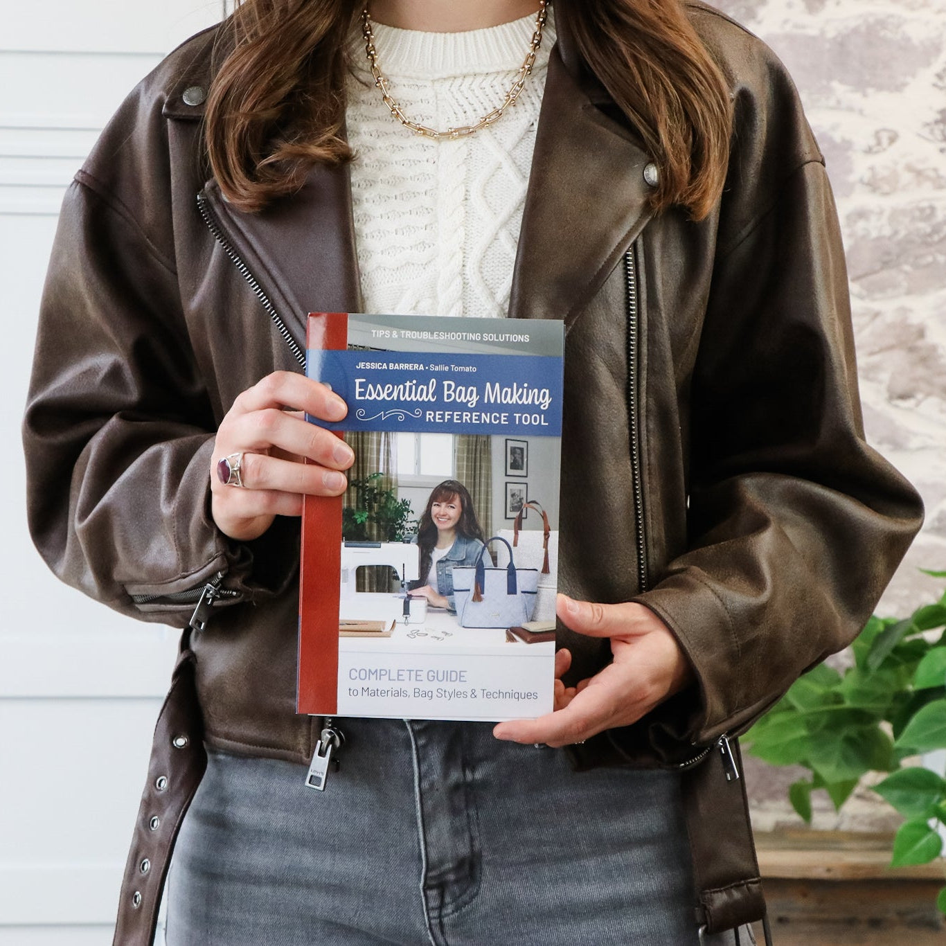 Essential Bag Making Reference Tool Book