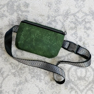 Fifth Avenue Olive Drab Belt Bag Kit