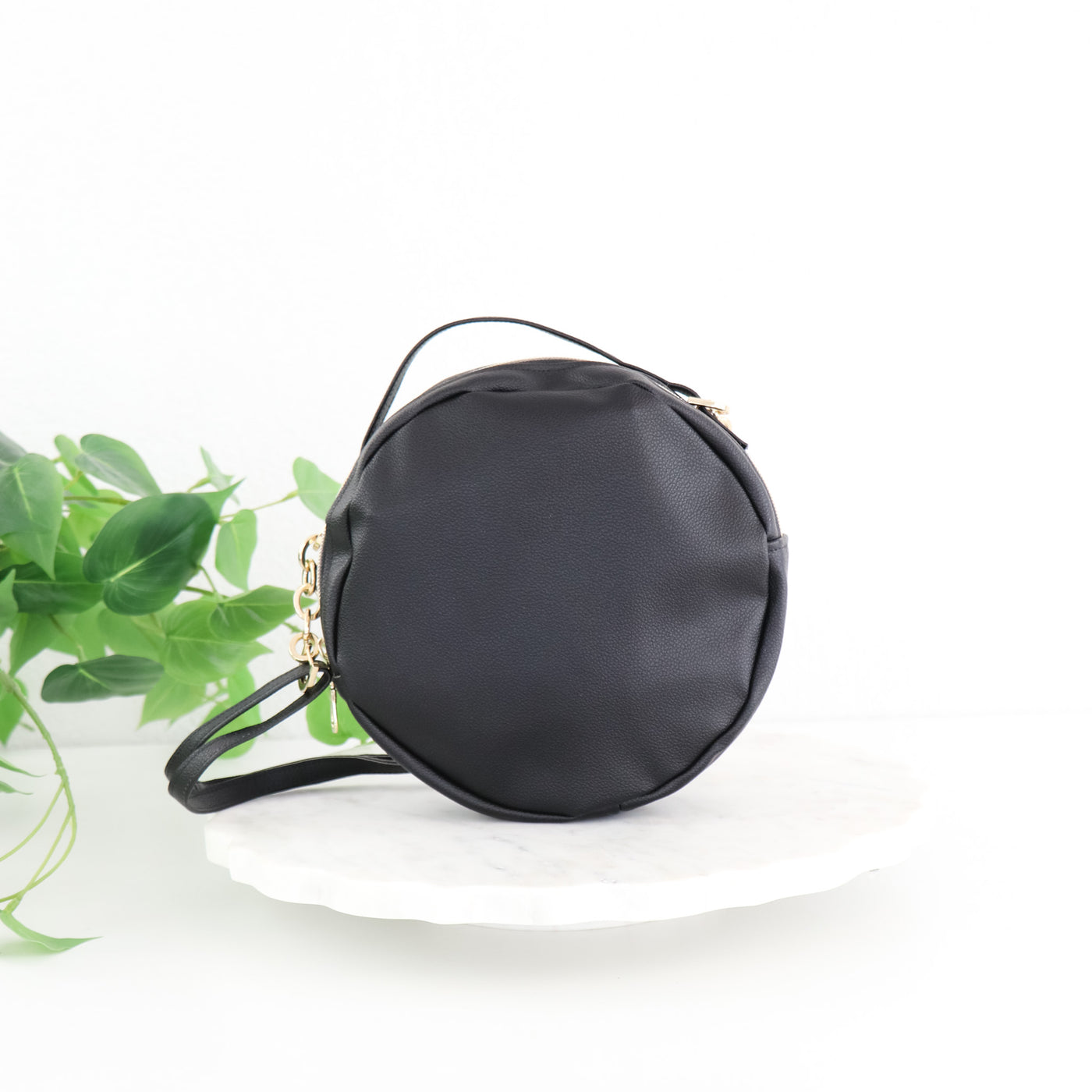 Sample Sale- Circle Bag- Black Pebble Faux Leather