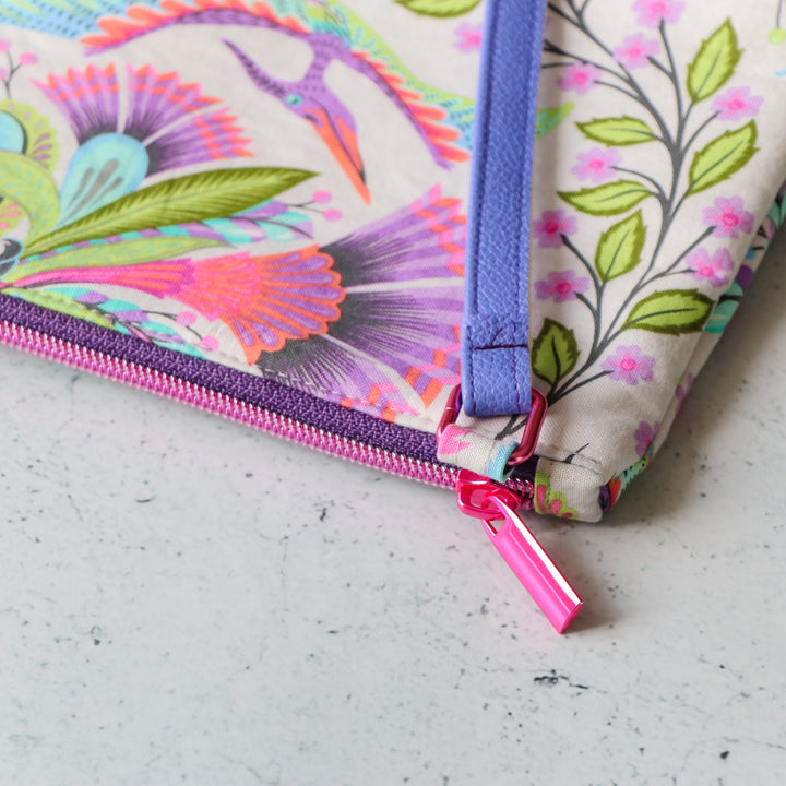 Four Tula Pink #5 Rectangle Zipper Pulls – Sallie Tomato