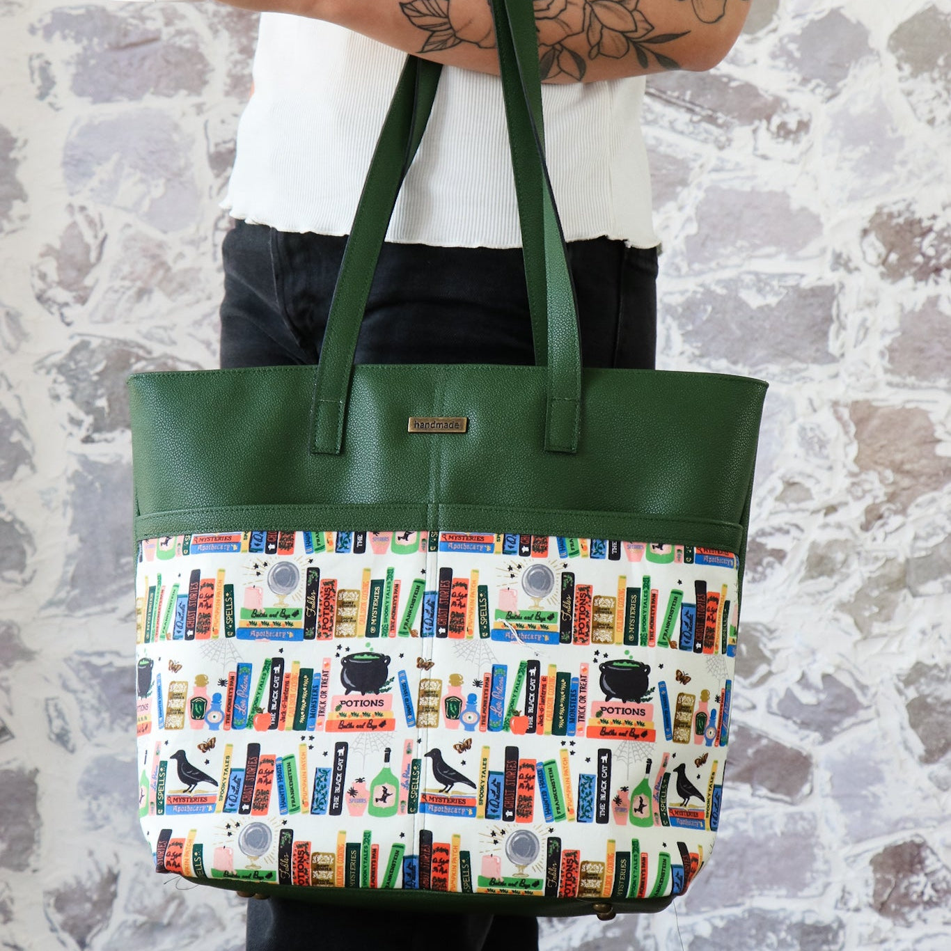 Miranda Tote Halloween Kit