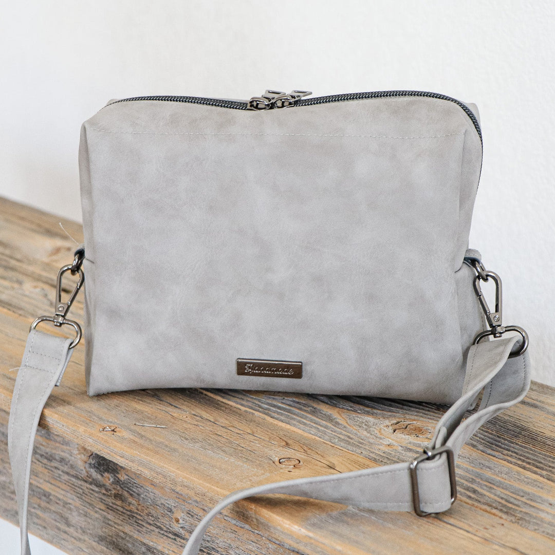 STONE  グレー ショルダーバッグ Lisa Shoulder Bag Kits – Sallie Tomato