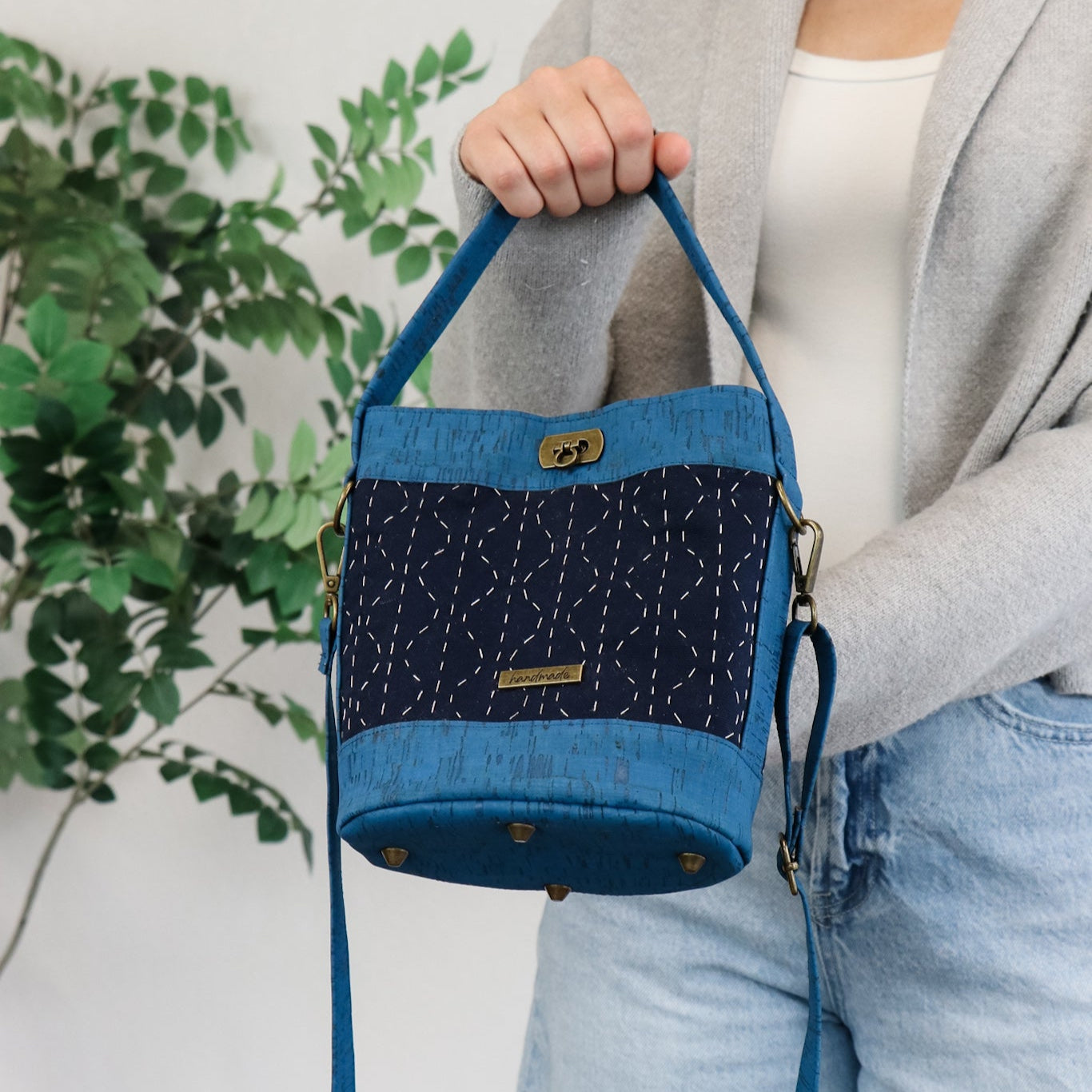 Sabrina Mini Quilted Bucket Bag Kit Sulky Exclusive