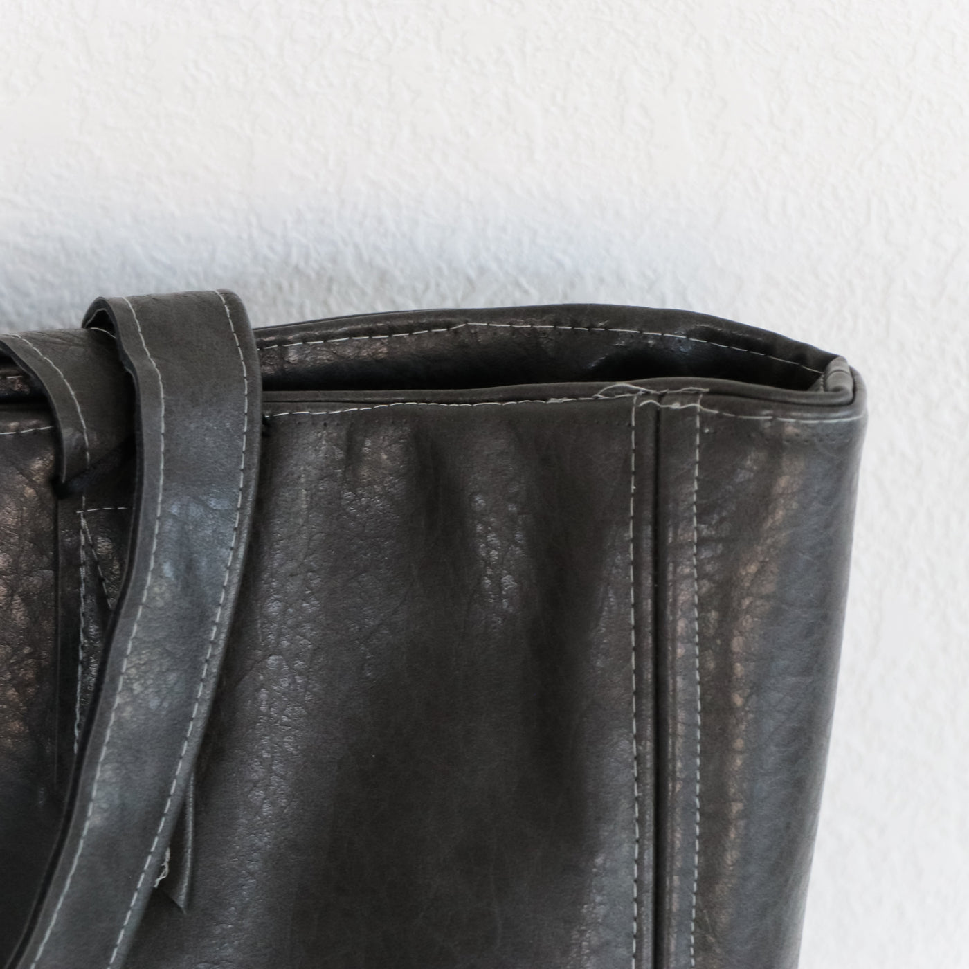 Sample Sale- Commuter- Charcoal Legacy Faux Leather