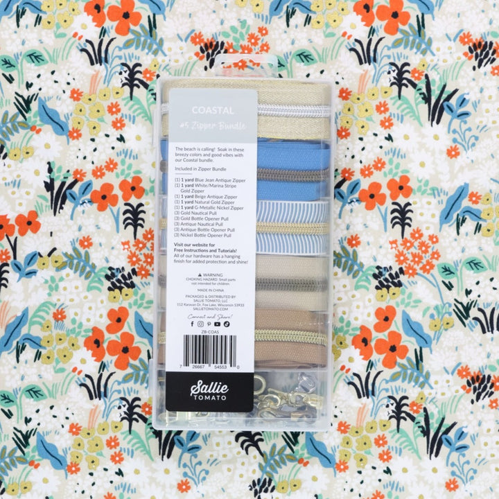 サリー Responsible Ziptop Floral Grab Bag Black | Southwell Gardens SS25