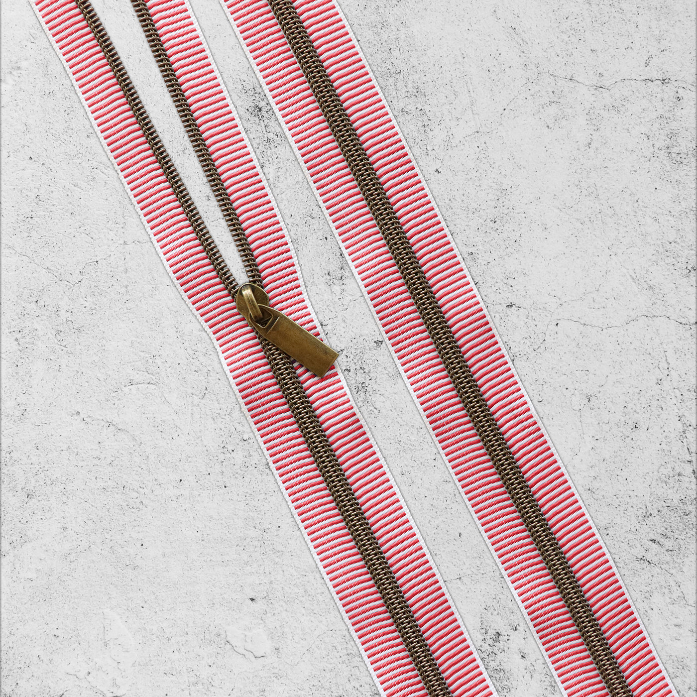 White & Red Striped Nylon Coil Zippers