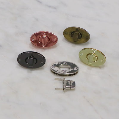 Serrure tournante classique moyenne