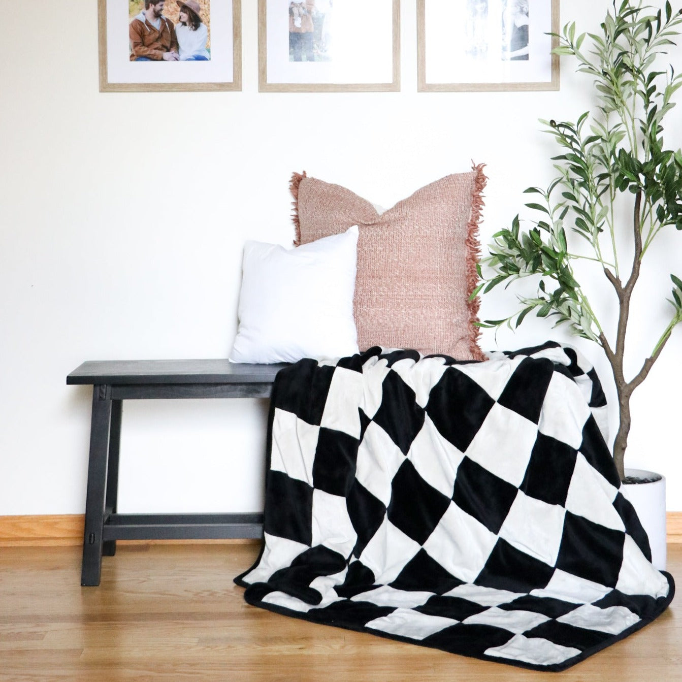 Checker Throw Rug Free! Checkerboard Throw Blanket Instant Download – Sallie Tomato
