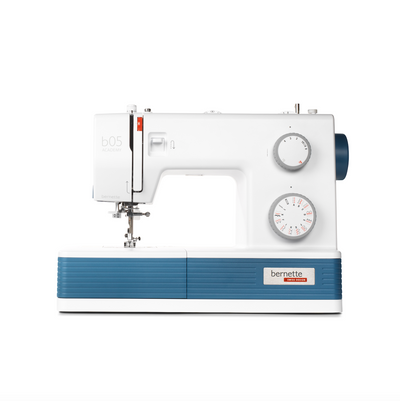 Bernette Sewing Machine: Academy 05